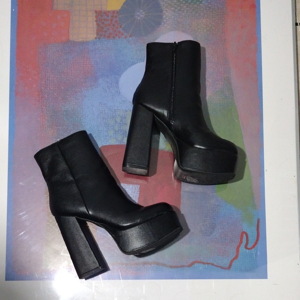 Black Chunky Heel Platform Ankle Boots